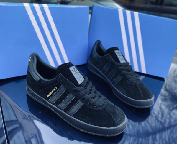 Adidas Broomfield